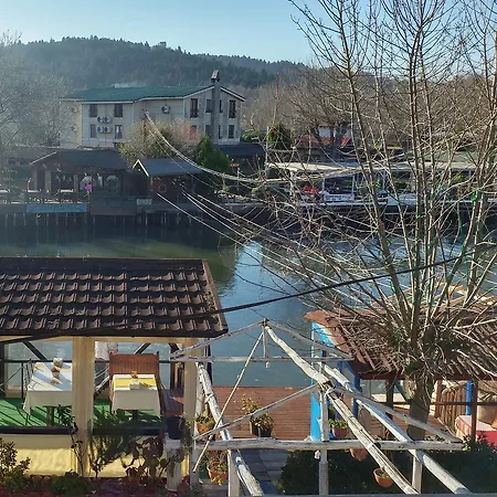 Sebastian Motel