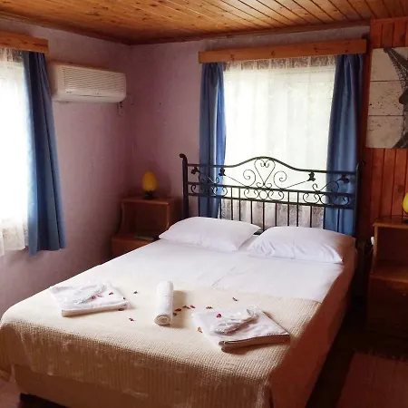 Sebastian Motel *